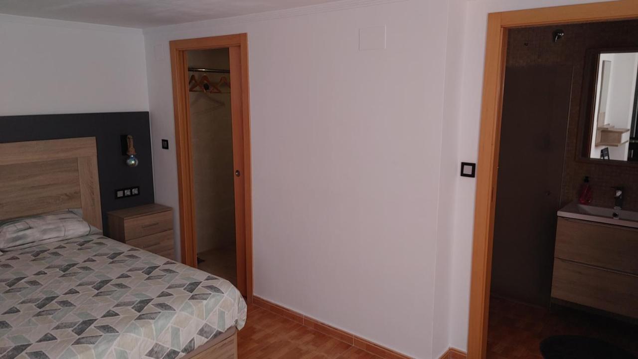 Apartamento Climatizado Vacacional Villalonga Exterior photo